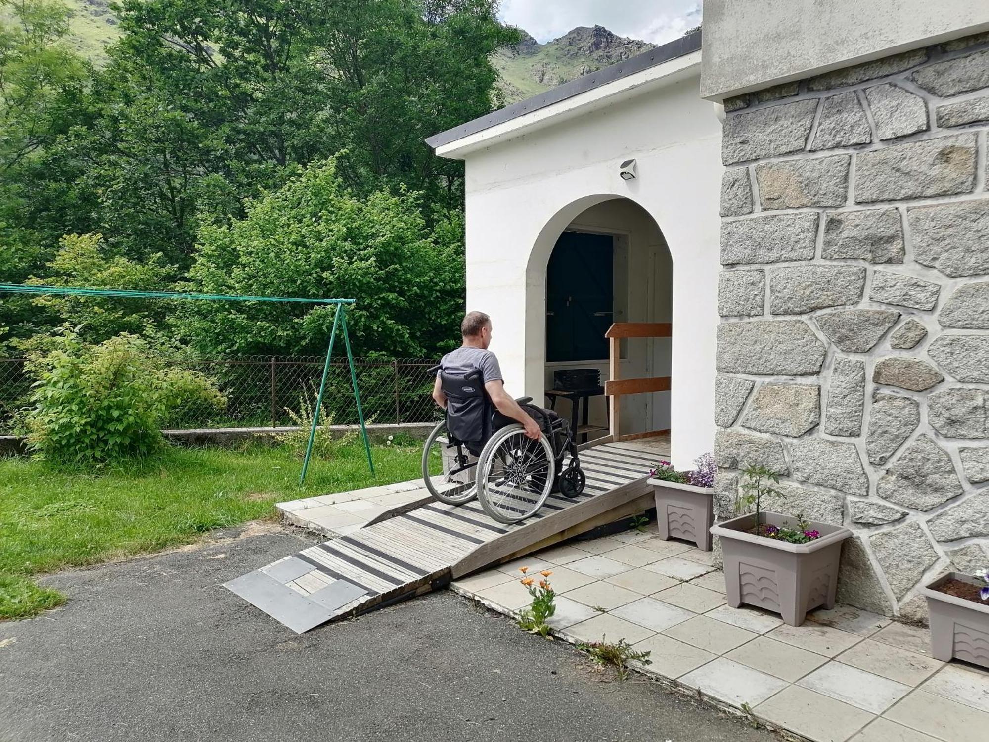 Aux D'Estaing Croises, Gite De Montagne Accessible A Tous Exteriér fotografie